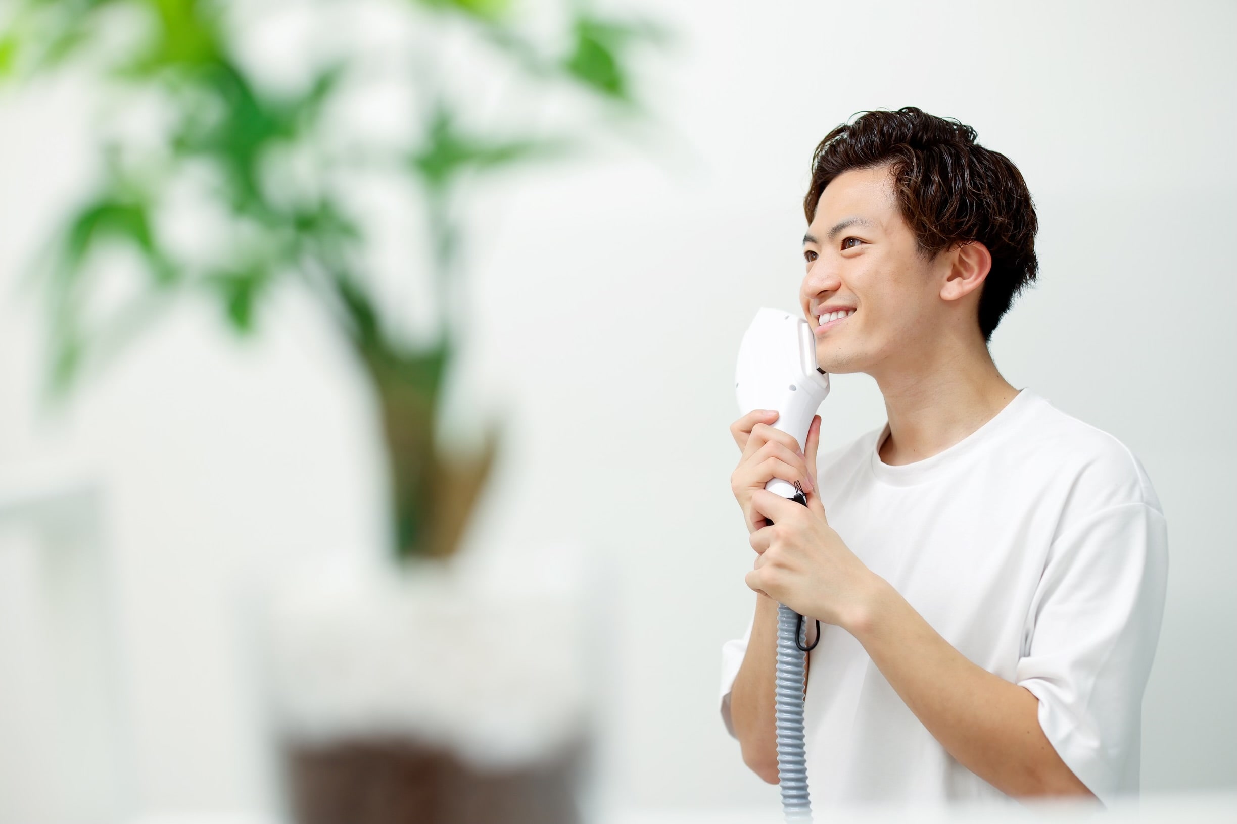 誰にも見られない完全個室！プロ仕様の脱毛機で、ご自分のペースでケアが可能です。