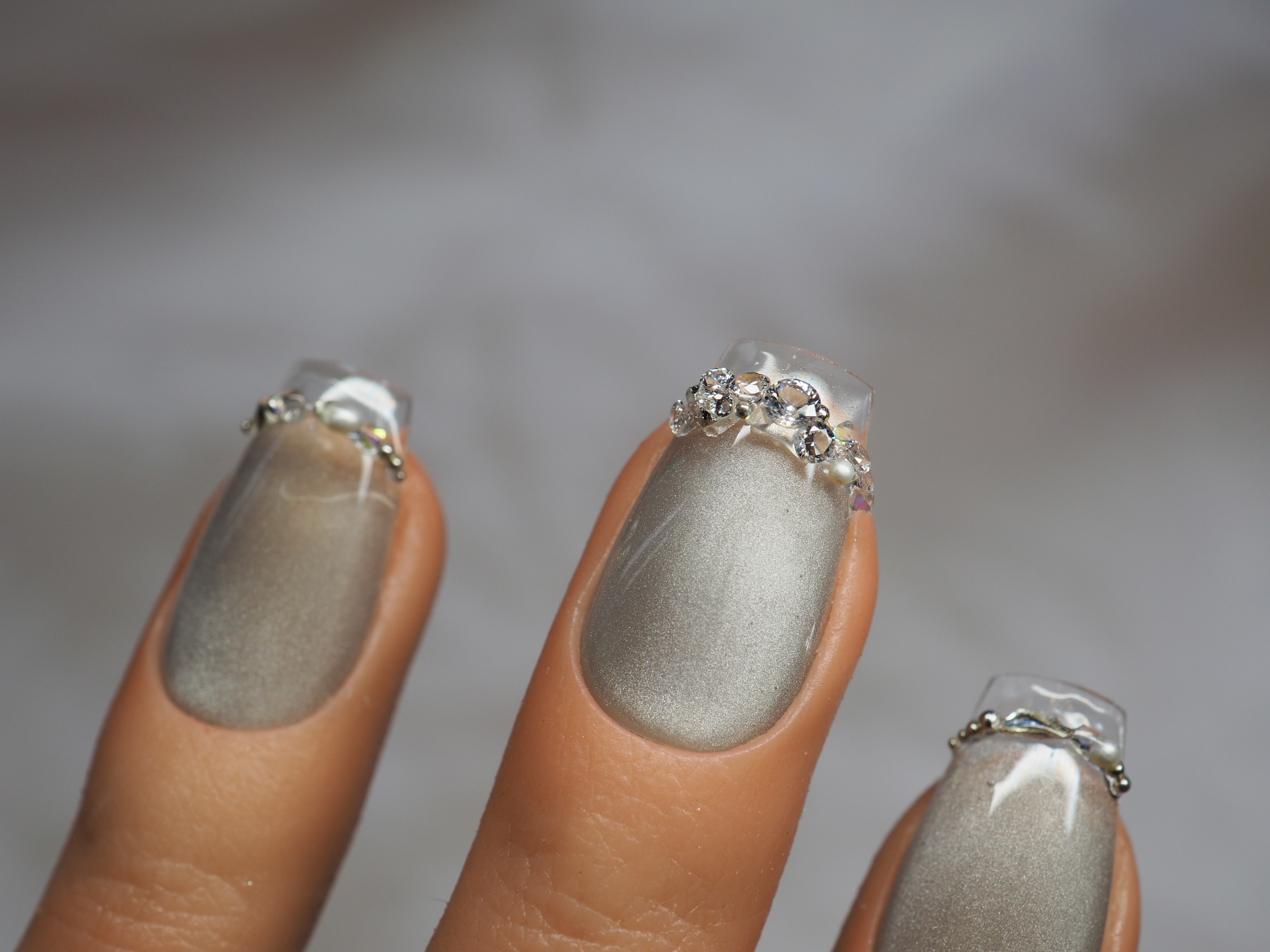 KUMIKO IWATA DIAMOND NAIL